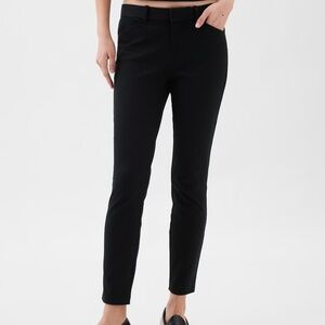 Gap Signature Skinny Ankle Pants, Size 8